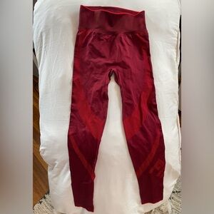 PINK ACTIVE LEGGINGS- Victoria Secret